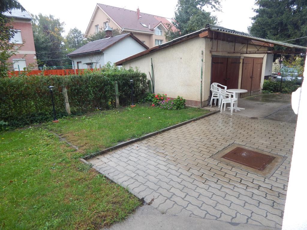 Hajdú Vendégház Hajdúszoboszló Exterior foto