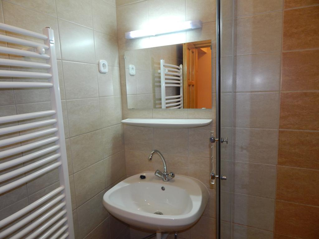 Hajdú Vendégház Hajdúszoboszló Habitación foto