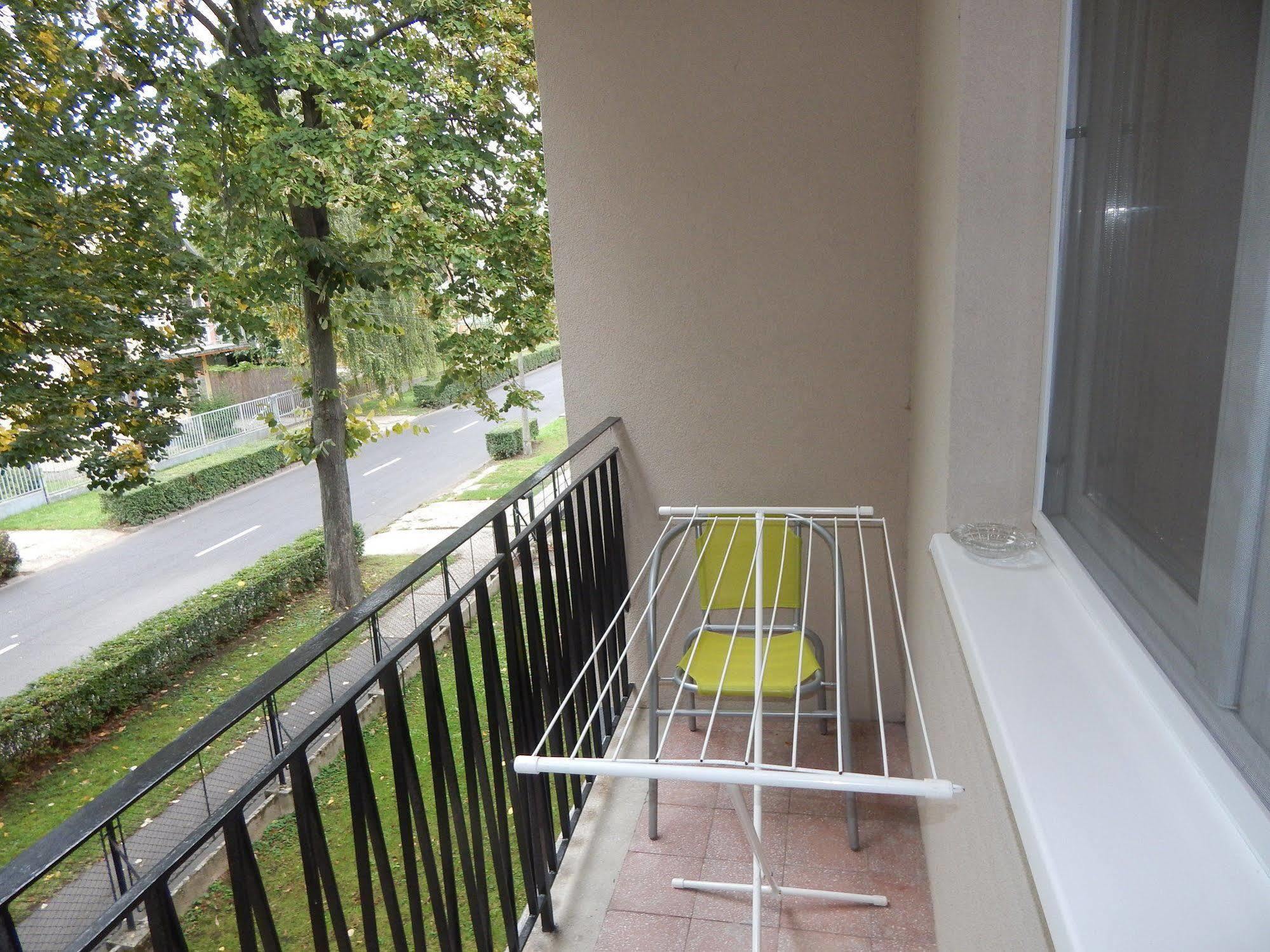Hajdú Vendégház Hajdúszoboszló Exterior foto